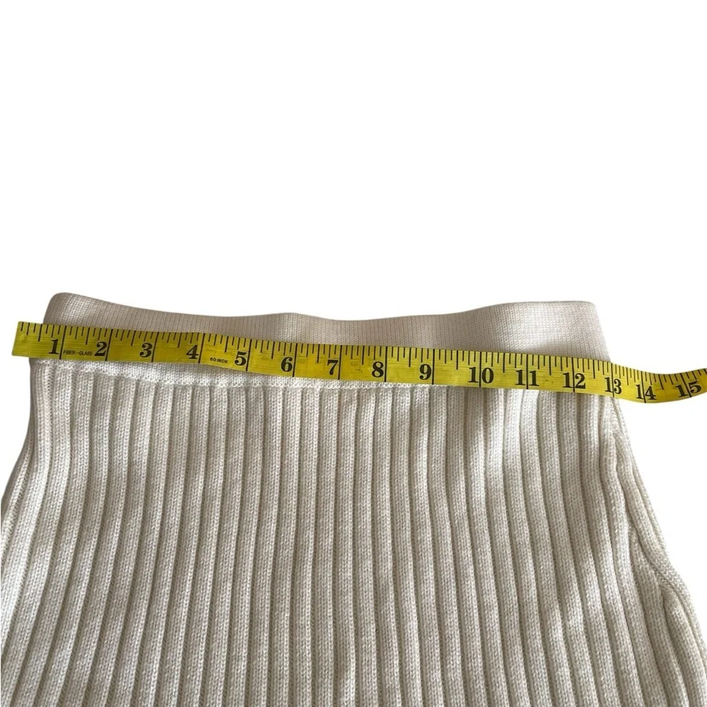 Jonathan Simkhai Cream Ribbed Turtleneck 

Skirt and sweater 100% Merino wool - Picture 9 of 16
